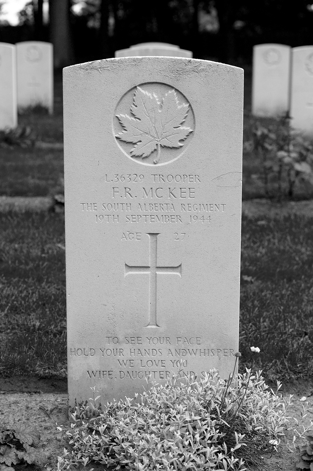 MCKEE, FERRIS ROSS - South Alberta Regiment, R.C.A.C.