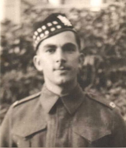 EVANS, LLOYD ROBERT - Canadian Scottish Regiment, R.C.I.C.