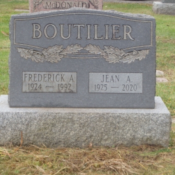 Grave maker Federick Boutilier