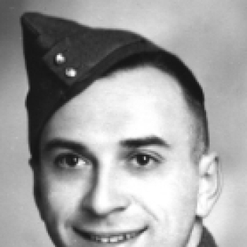 YAHOLNITSKY, NESTER - Algonquin Regiment, R.C.I.C.