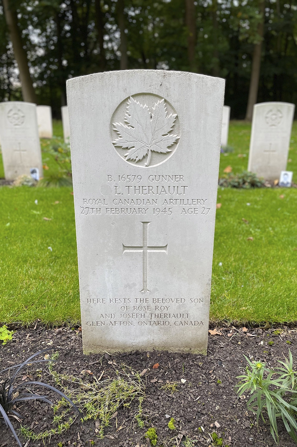 THERIAULT, LIONEL - Royal Canadian Artillery